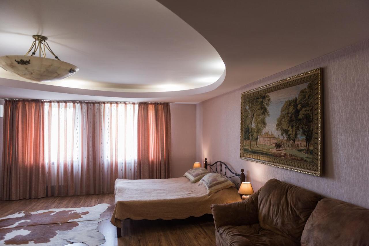 Golden Park Apartments Uman Exterior photo